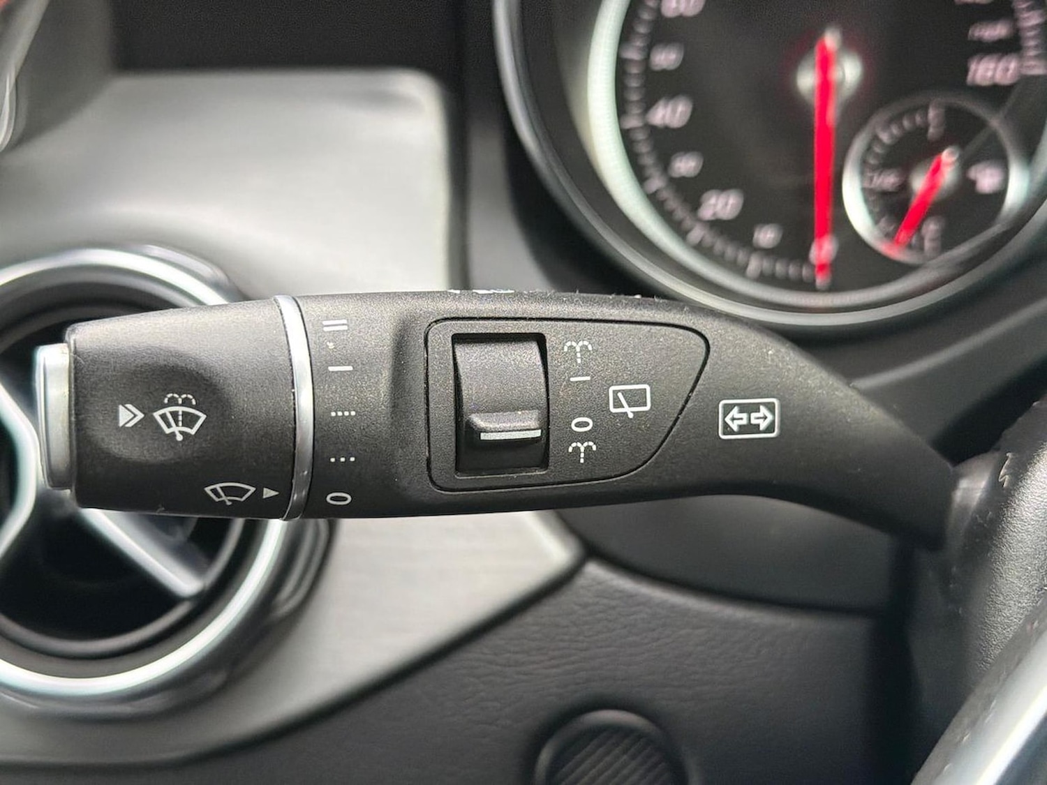 Used Mercedes-Benz GLA 2017 for sale - 76525810: Photo 28