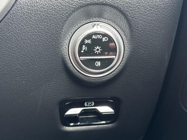 Used Mercedes-Benz C-Class 2022 for sale - 75996342: Photo 22