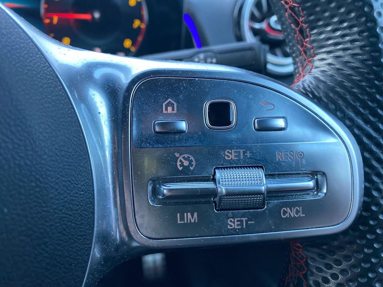 Used Mercedes-Benz GLB 2023 for sale - 76541916: Photo 27