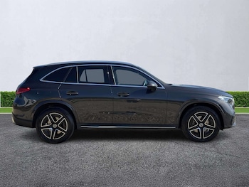 Used Mercedes-Benz GLC 2023 for sale - 79513172: Photo