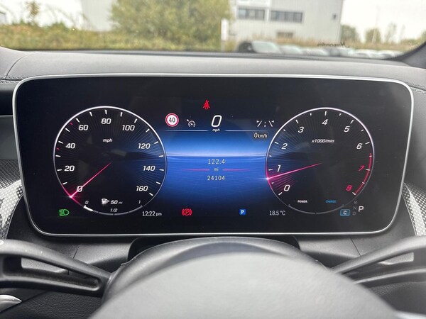 Used Mercedes-Benz GLC 2024 for sale - 76243160: Photo 10