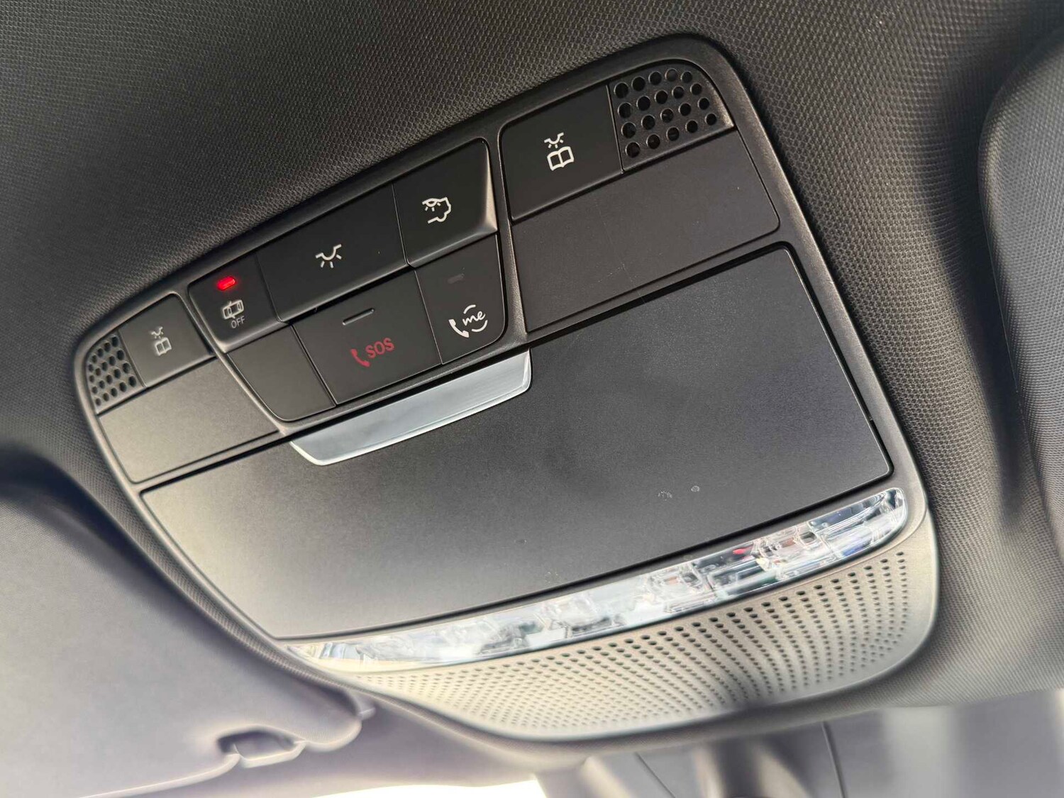 Used Mercedes-Benz EQC 2023 for sale - 78196022: Photo 32