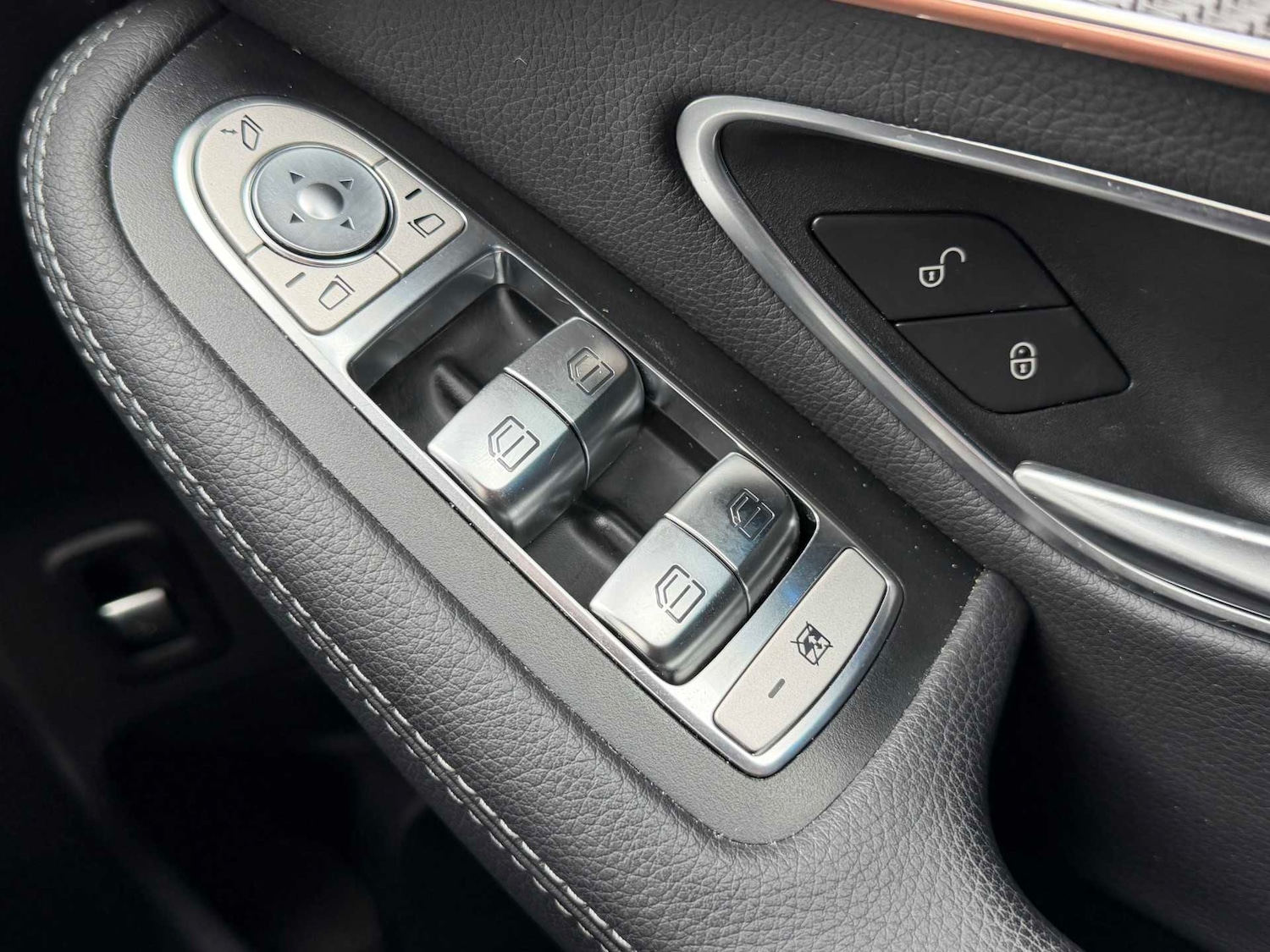 Used Mercedes-Benz EQC 2023 for sale - 78196022: Photo 39