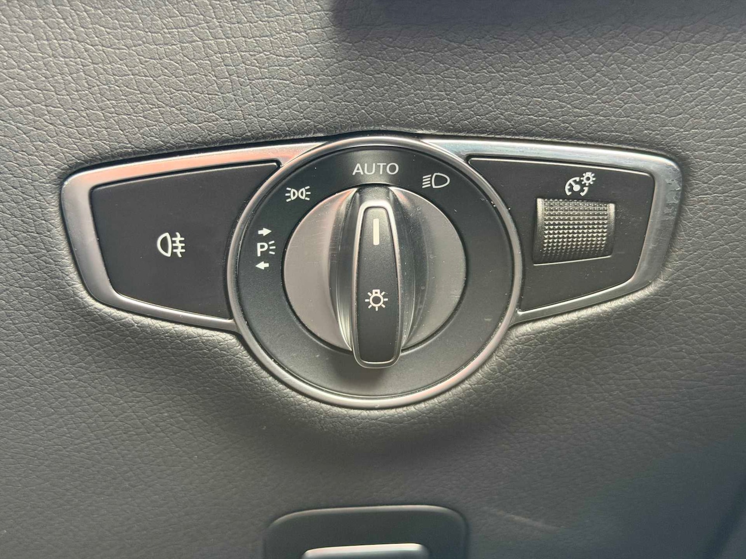 Used Mercedes-Benz EQC 2023 for sale - 78196022: Photo 40