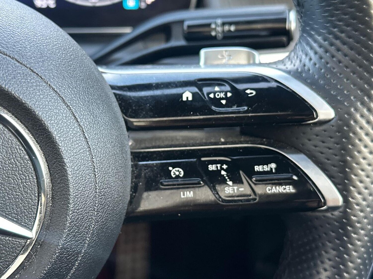 Used Mercedes-Benz GLC 2023 for sale - 77488605: Photo 27