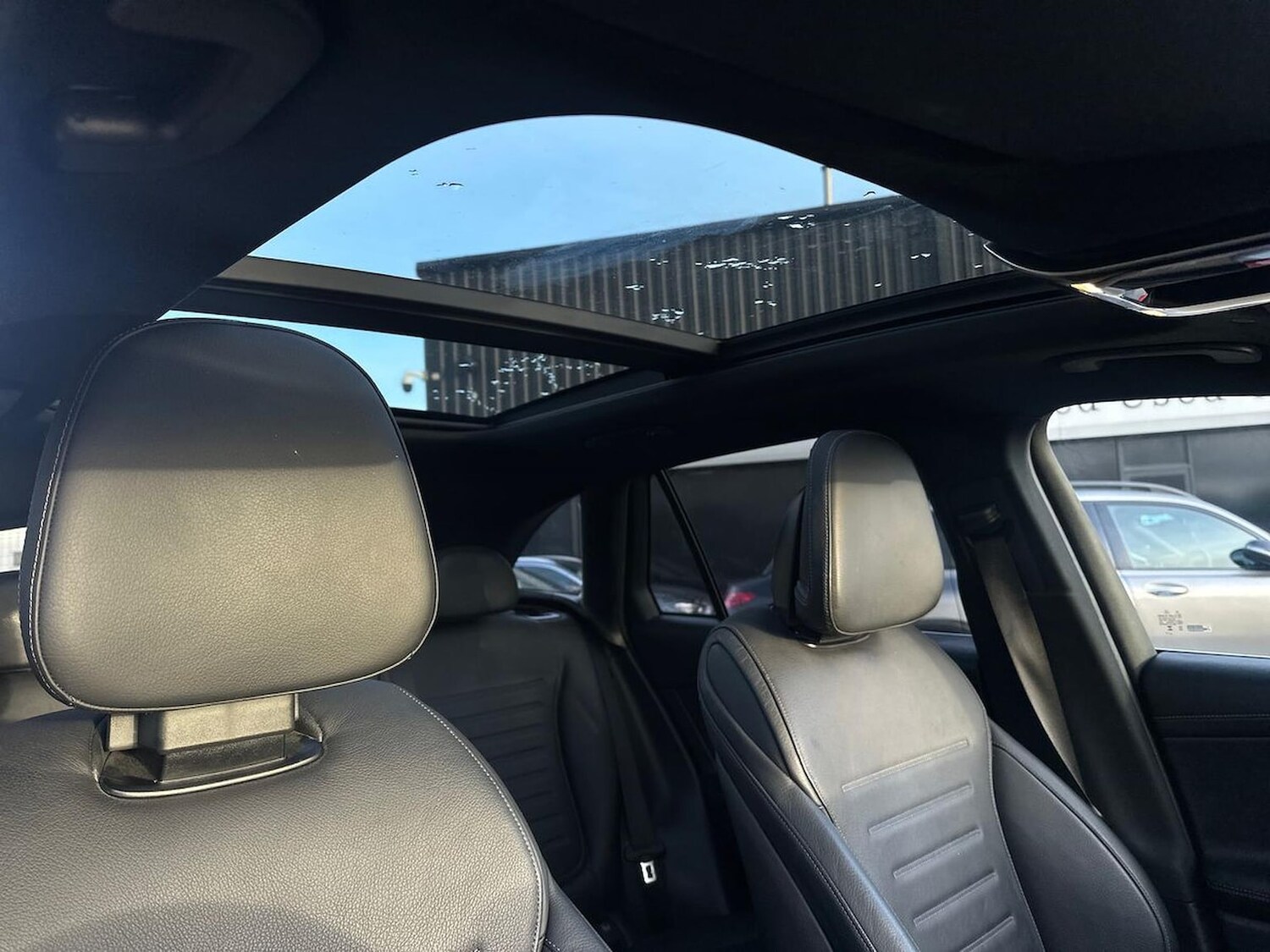 Used Mercedes-Benz GLC 2023 for sale - 77488605: Photo 40