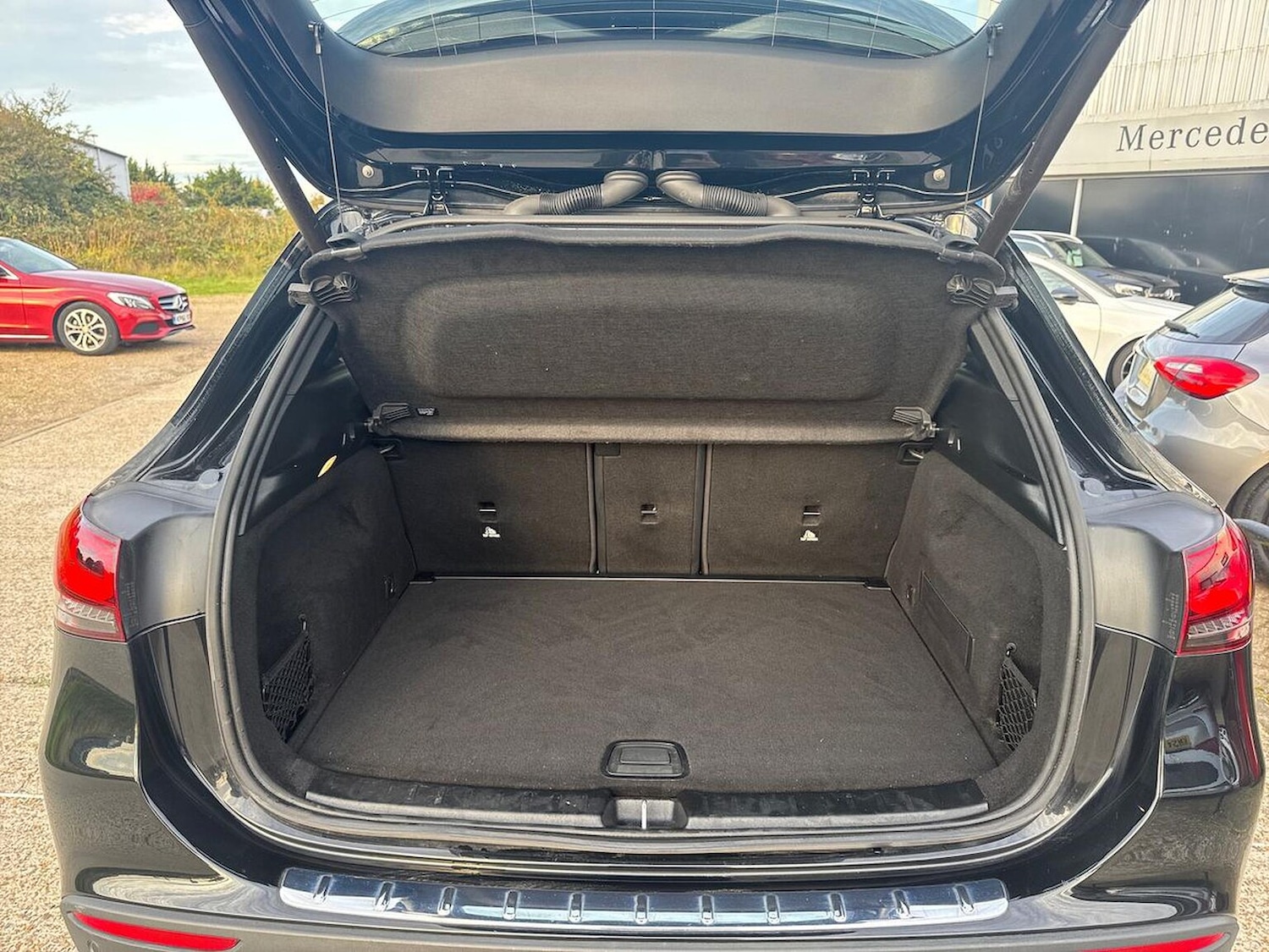 Used Mercedes-Benz GLA 2023 for sale - 76134170: Photo 17