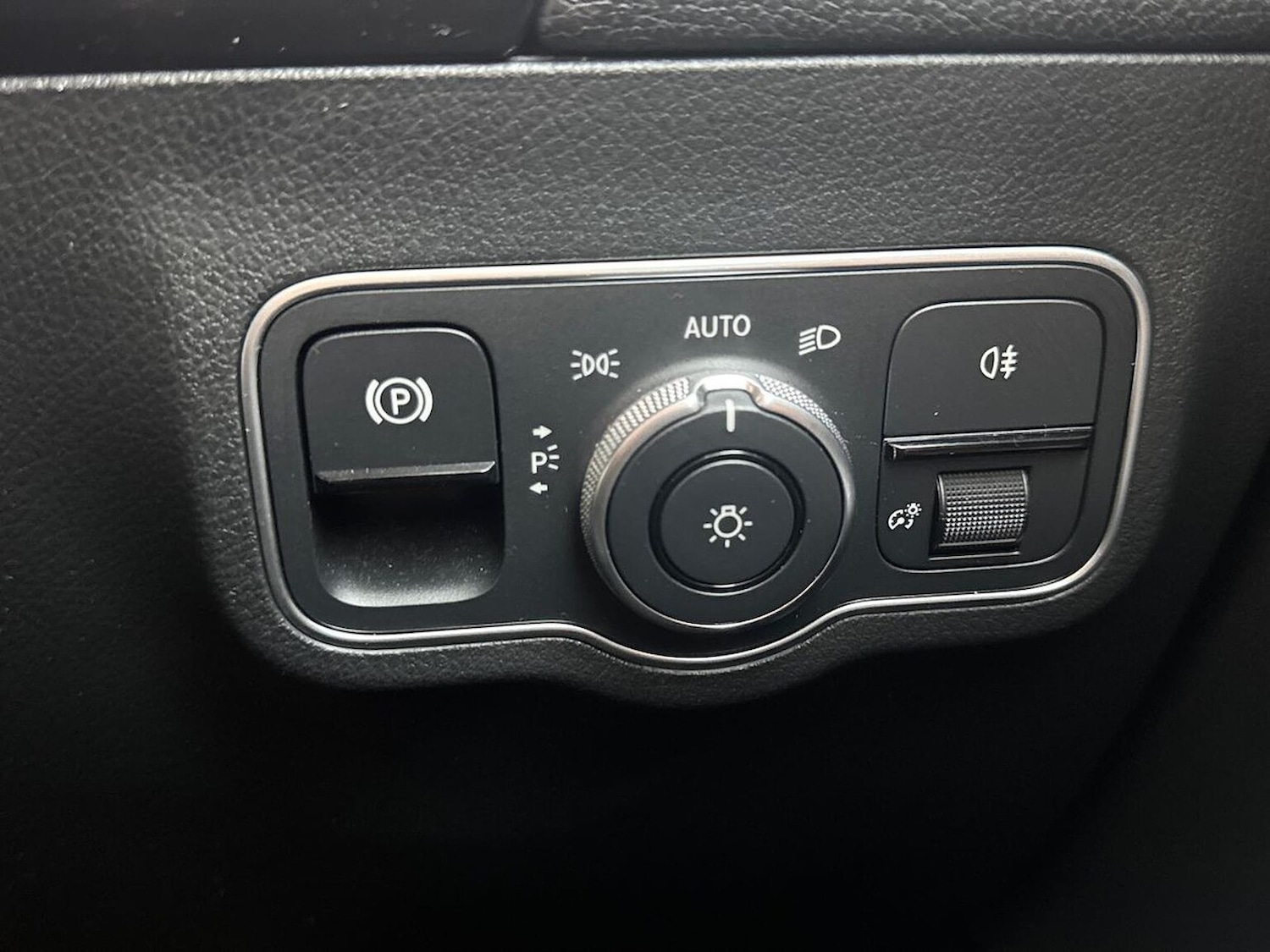 Used Mercedes-Benz GLA 2023 for sale - 76134170: Photo 22