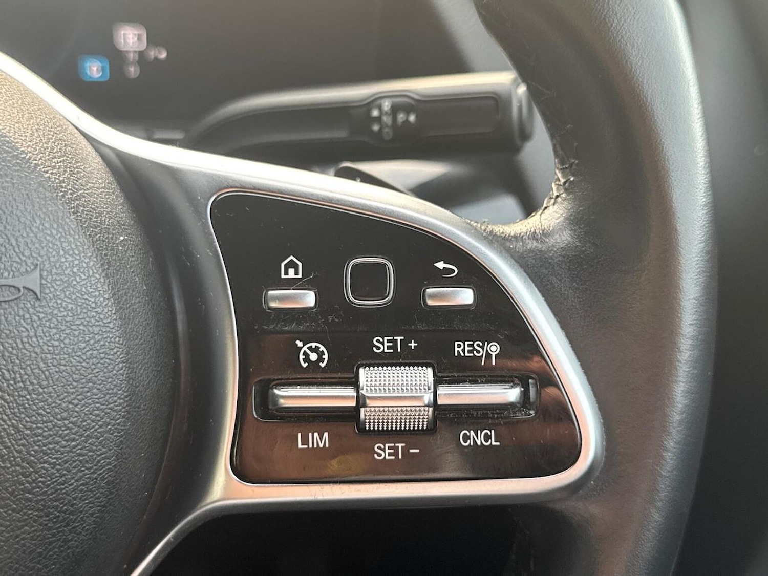 Used Mercedes-Benz GLA 2023 for sale - 76134170: Photo 27