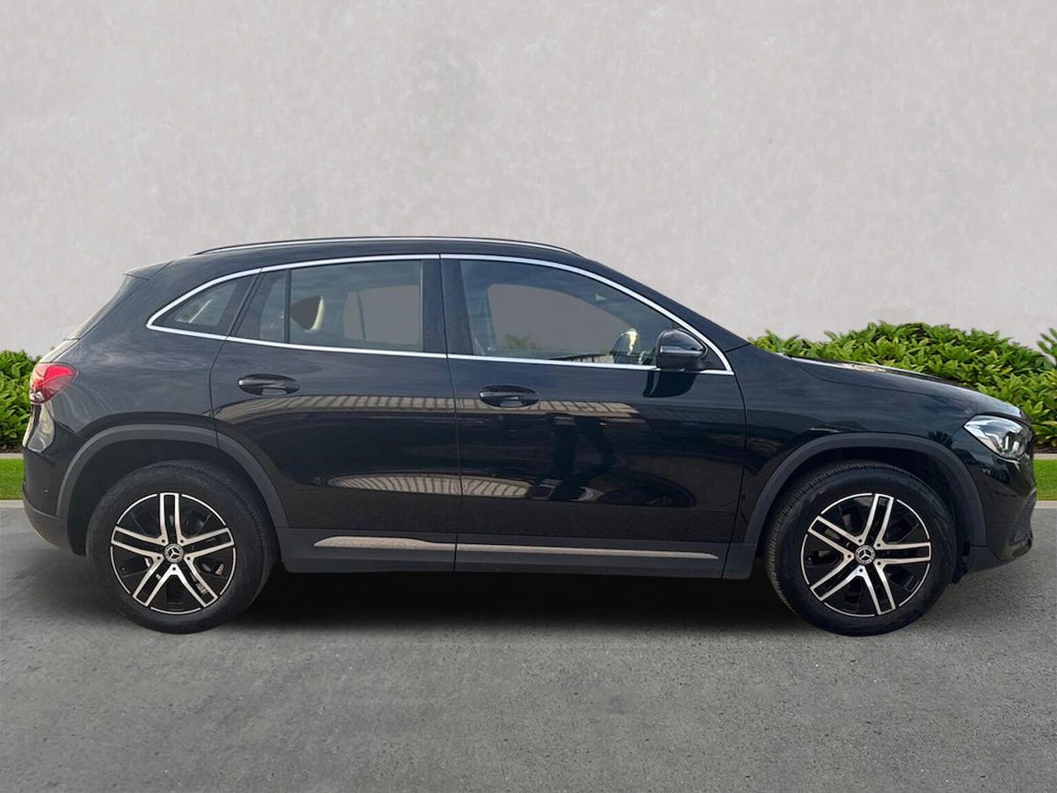 Used Mercedes-Benz GLA 2023 for sale - 76134170: Photo 3