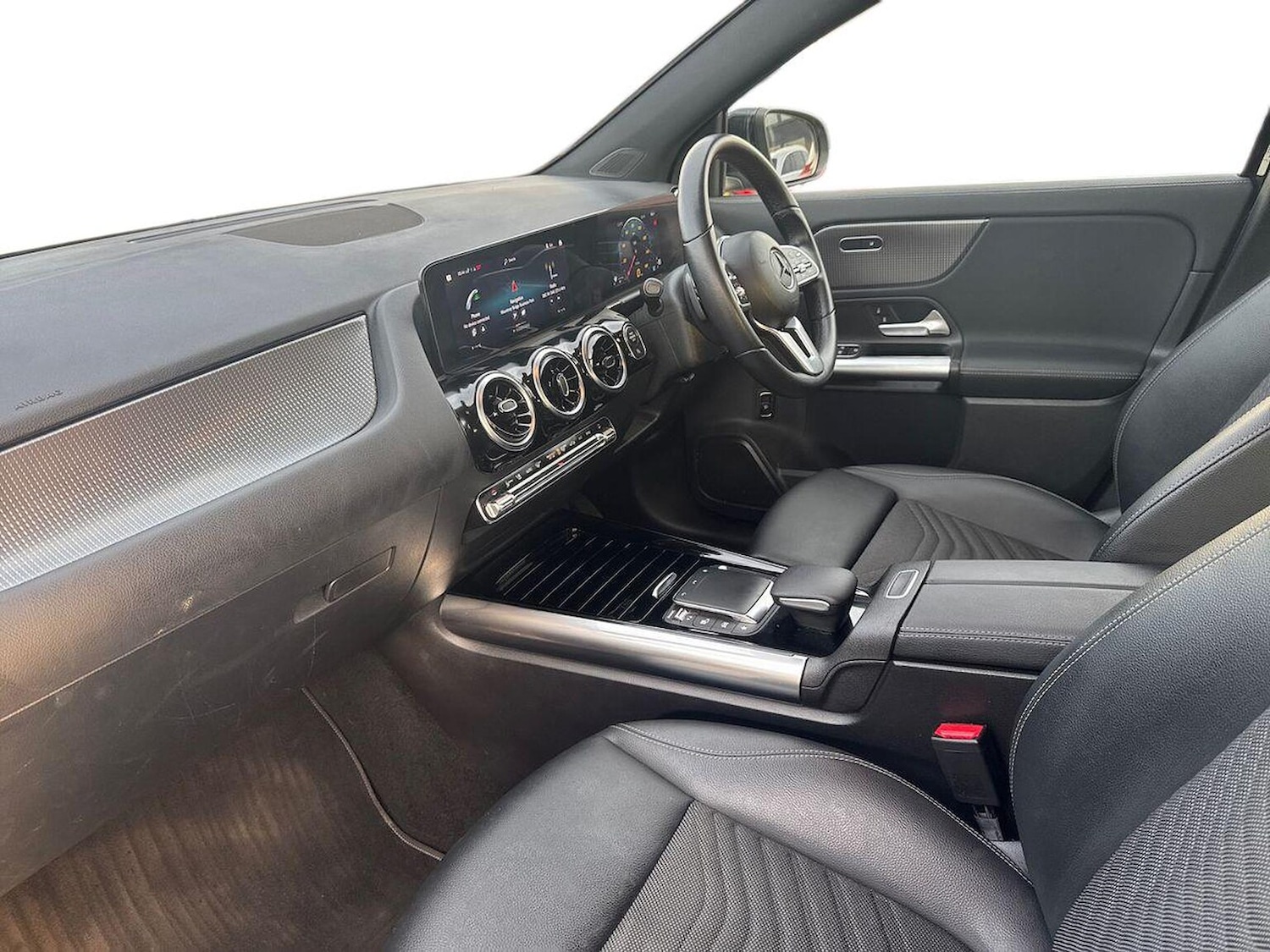 Used Mercedes-Benz GLA 2023 for sale - 76134170: Photo 7