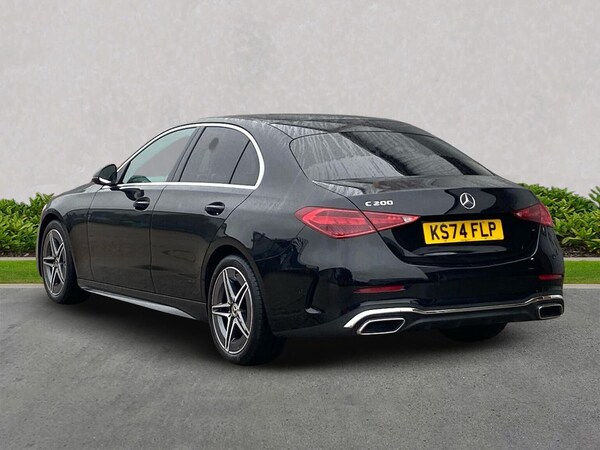 Used Mercedes-Benz C-Class 2024 for sale - 76164821: Photo 2