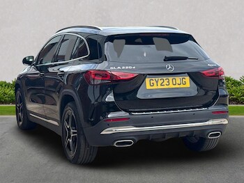 Used Mercedes-Benz GLA 2023 for sale - 75644399: Photo