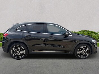 Used Mercedes-Benz GLA 2023 for sale - 75644399: Photo
