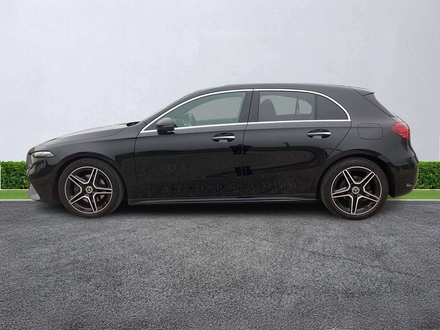 Used Mercedes-Benz A-Class 2025 for sale - 78196174: Photo 2