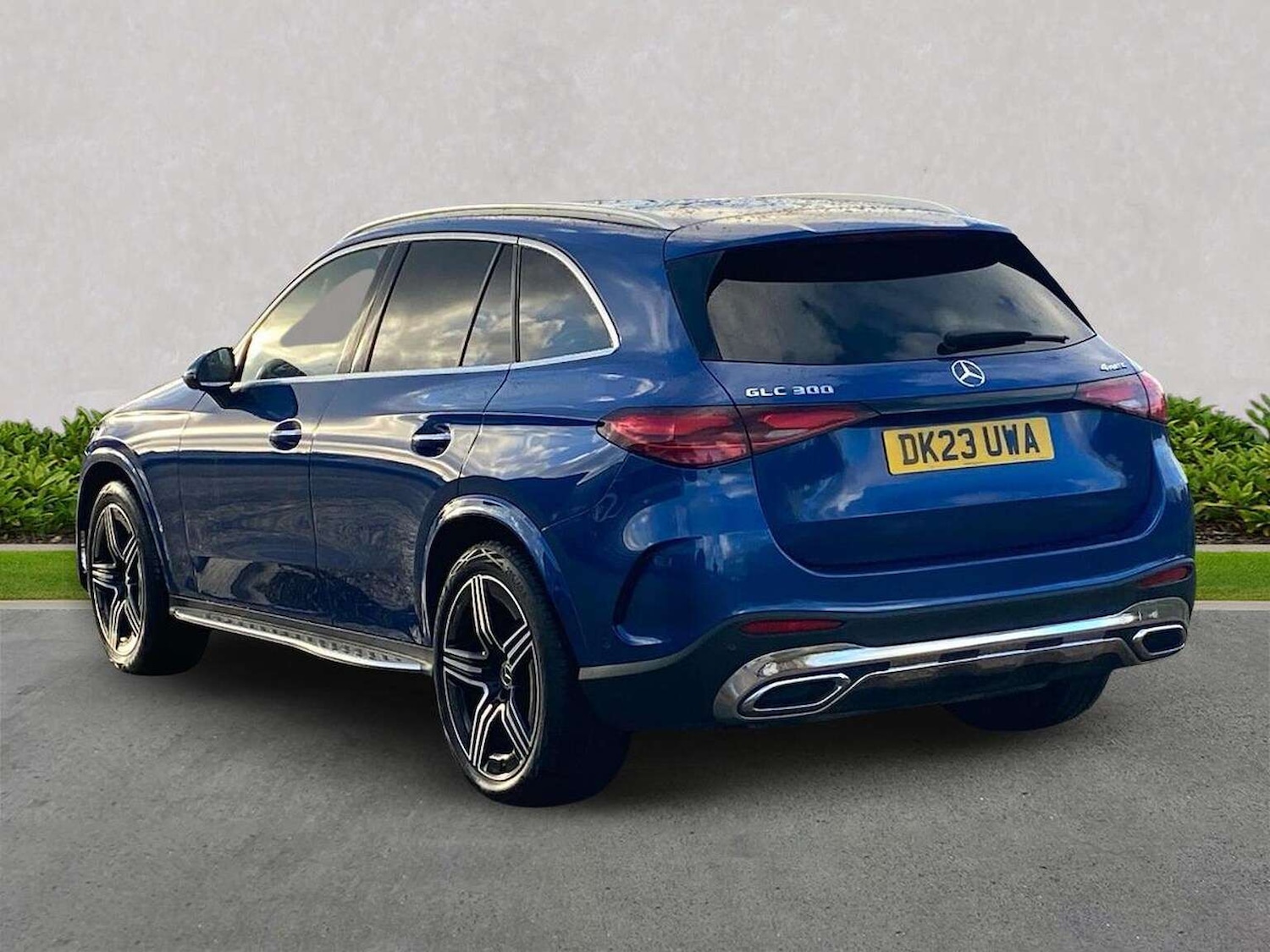 Used Mercedes-Benz GLC 2023 for sale - 77603725: Photo 4