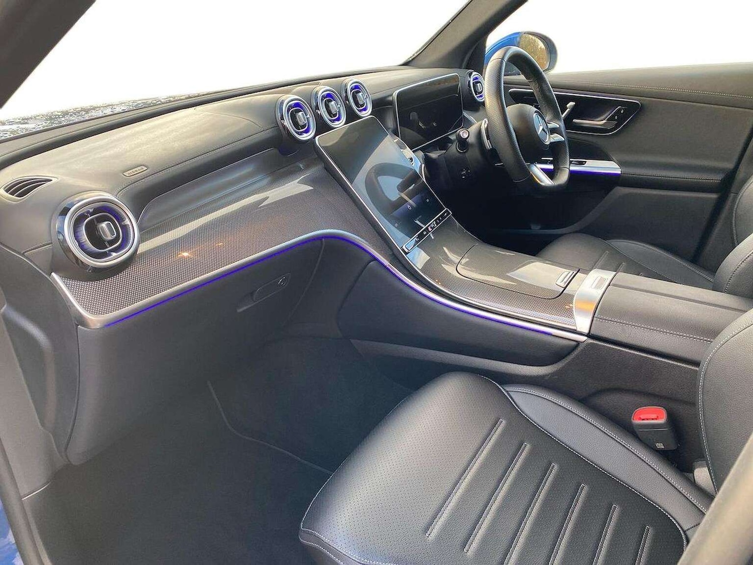 Used Mercedes-Benz GLC 2023 for sale - 77603725: Photo 9