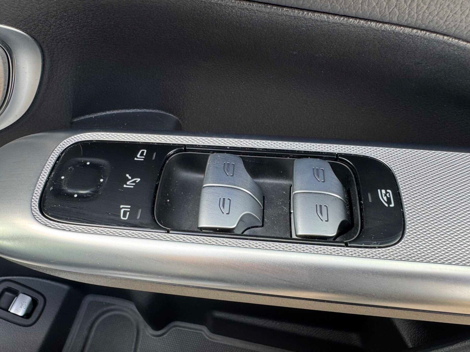 Used Mercedes-Benz GLC 2025 for sale - 78196001: Photo 23