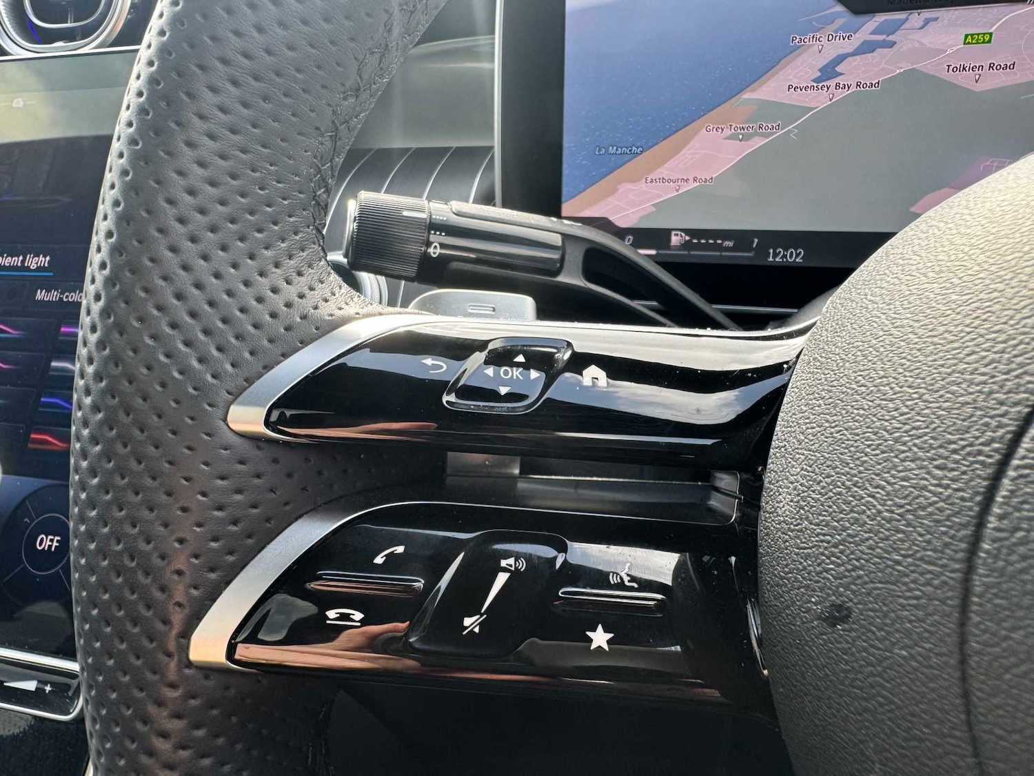 Used Mercedes-Benz GLC 2025 for sale - 78196001: Photo 33