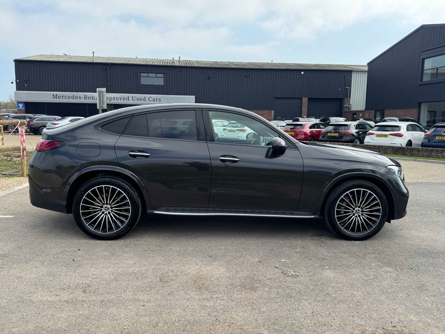 Used Mercedes-Benz GLC 2025 for sale - 78196001: Photo 8