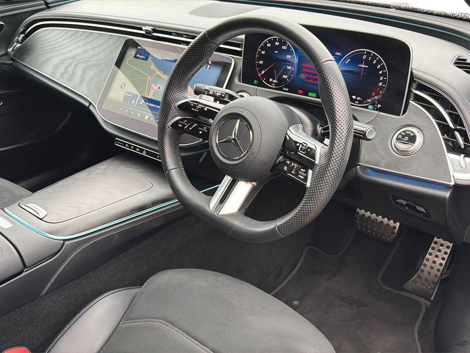Used Mercedes-Benz E-Class 2024 for sale - 76164823: Photo 15
