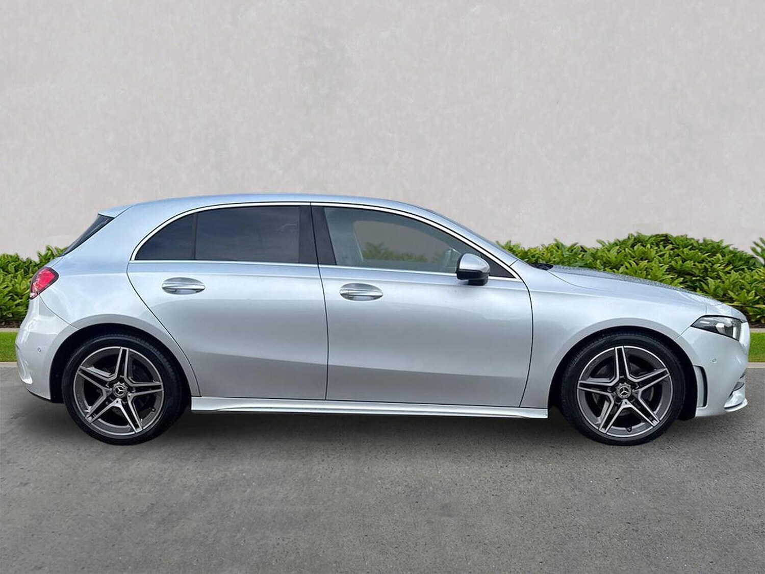 Used Mercedes-Benz A-Class 2020 for sale - 76324648: Photo 3