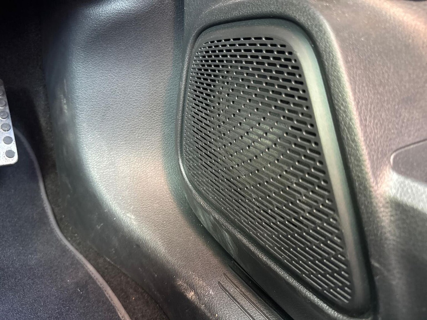 Used Mercedes-Benz GLB 2023 for sale - 77034635: Photo 31