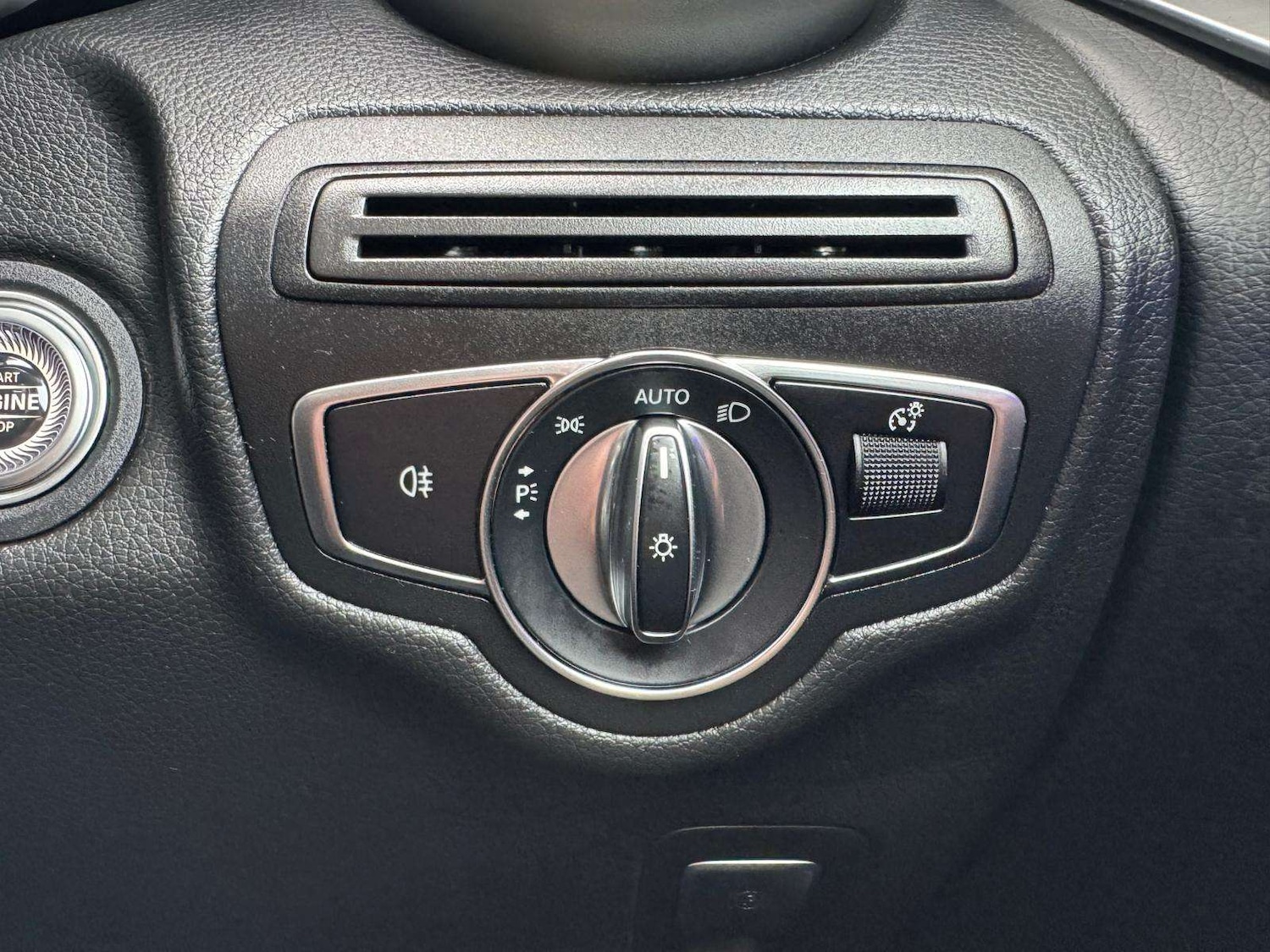 Used Mercedes-Benz GLC 2023 for sale - 78196494: Photo 13