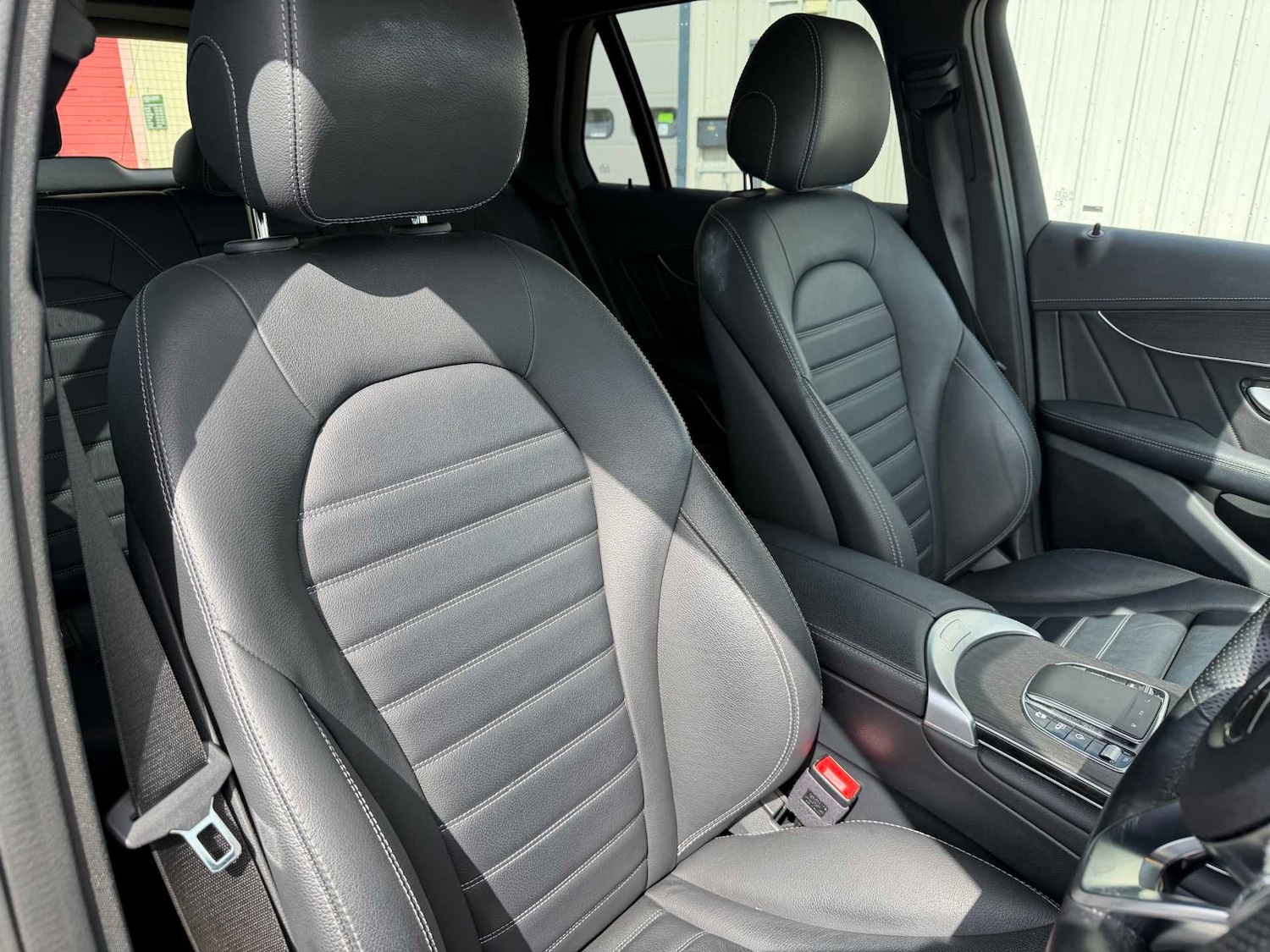 Used Mercedes-Benz GLC 2022 for sale - 78218638: Photo 17