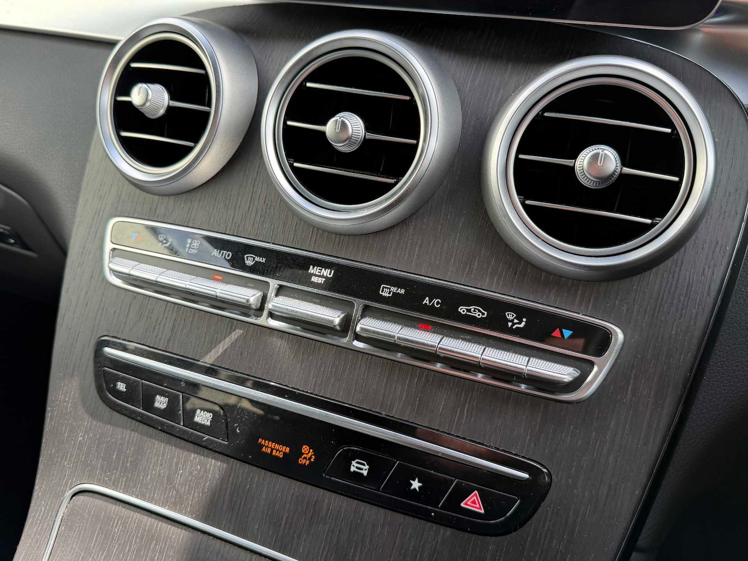 Used Mercedes-Benz GLC 2022 for sale - 78218638: Photo 27