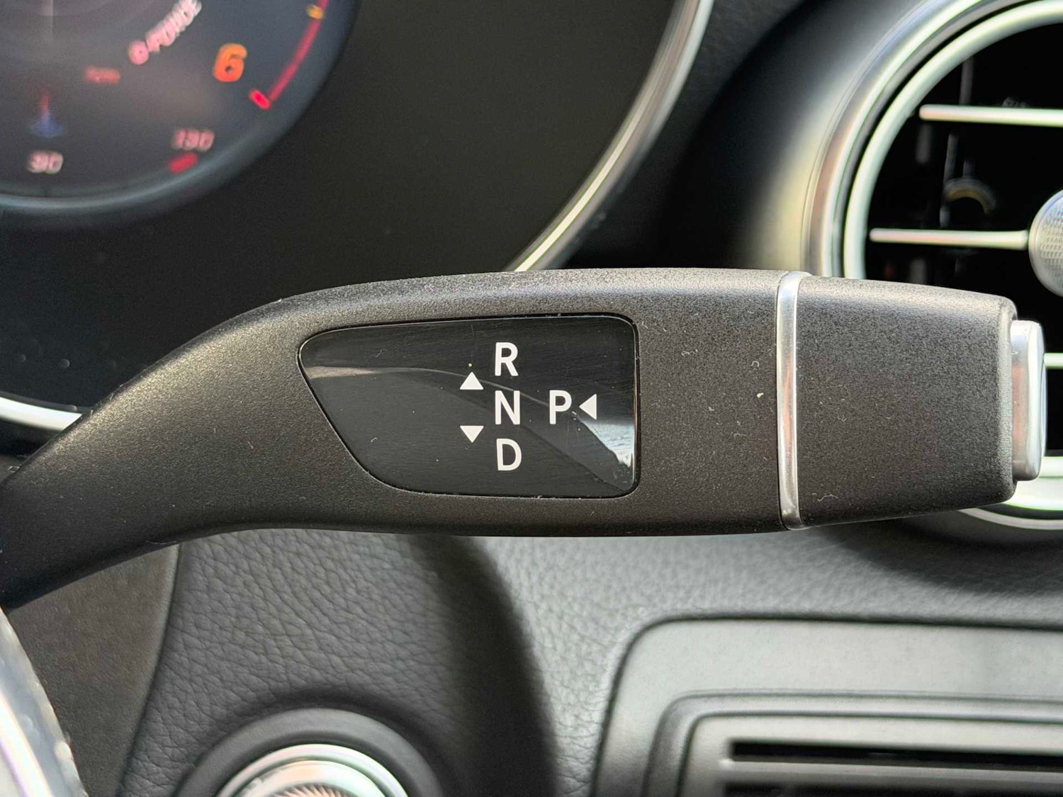 Used Mercedes-Benz GLC 2022 for sale - 78218638: Photo 33