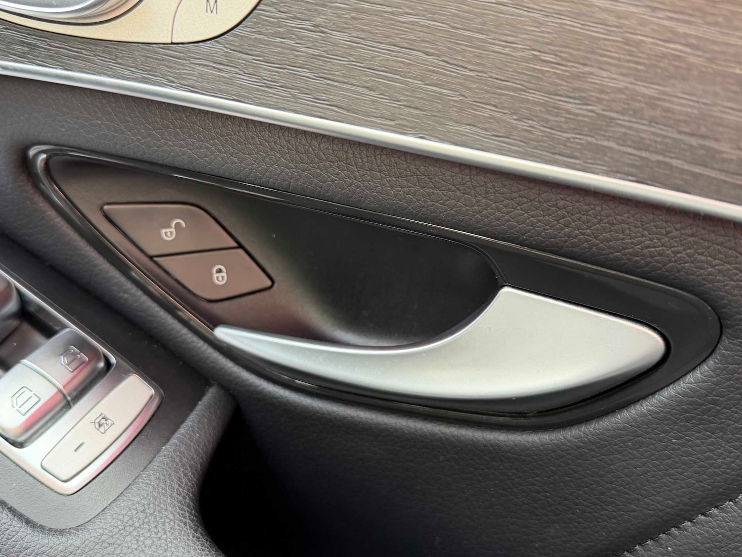 Used Mercedes-Benz GLC 2022 for sale - 78218638: Photo 39