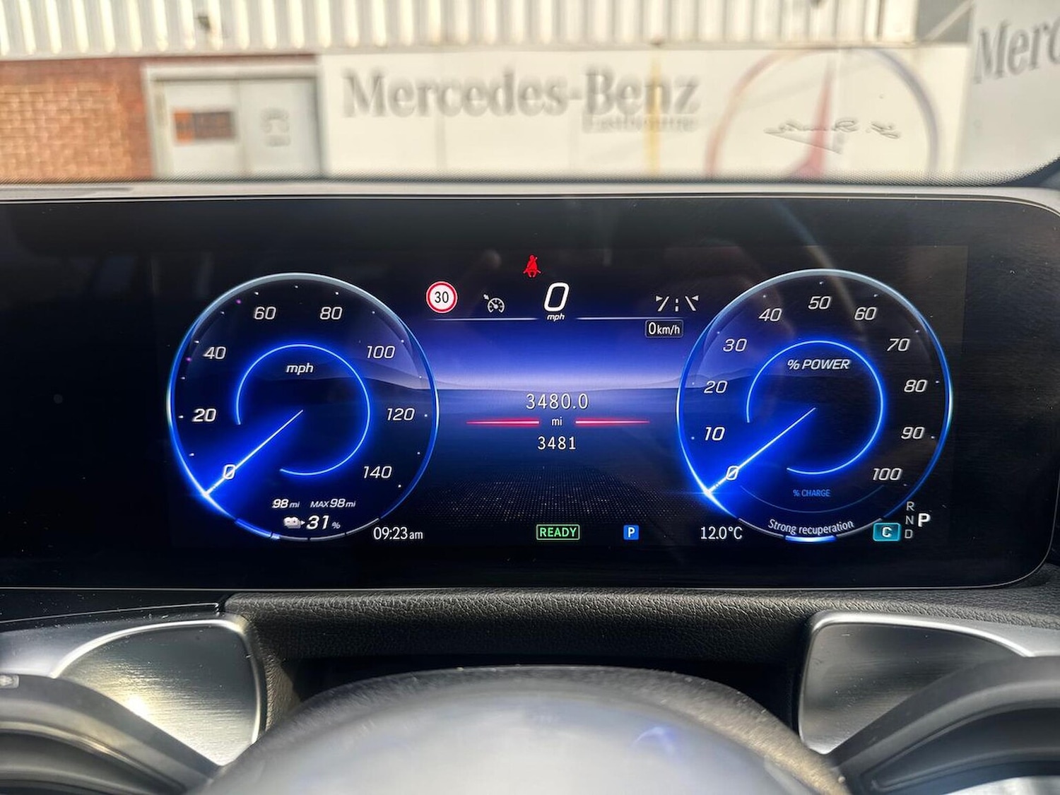 Used Mercedes-Benz EQB 2025 for sale - 76149436: Photo 10