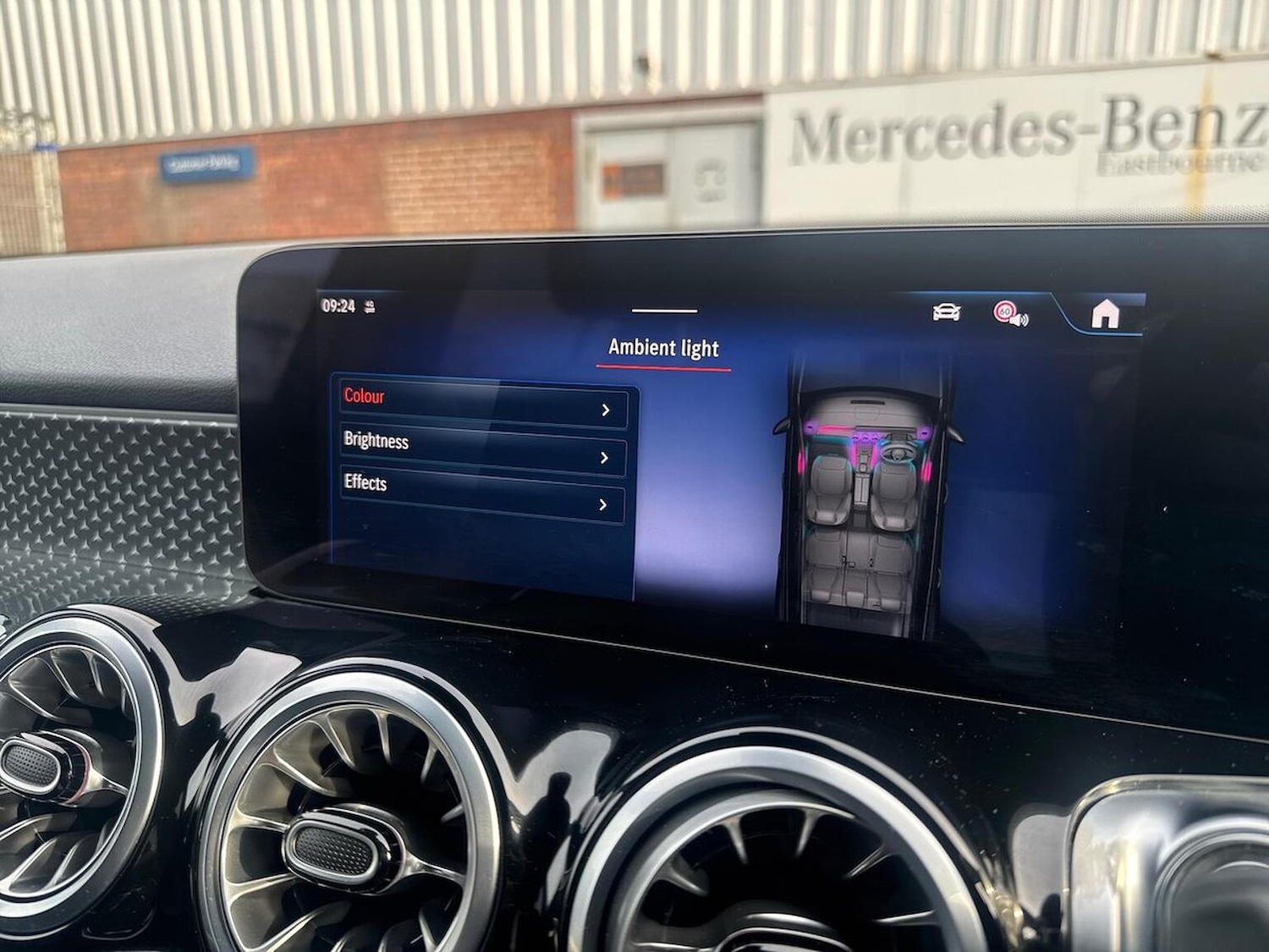 Used Mercedes-Benz EQB 2025 for sale - 76149436: Photo 12