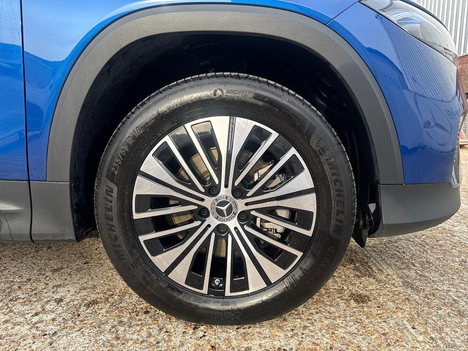 Used Mercedes-Benz EQB 2025 for sale - 76149436: Photo 6