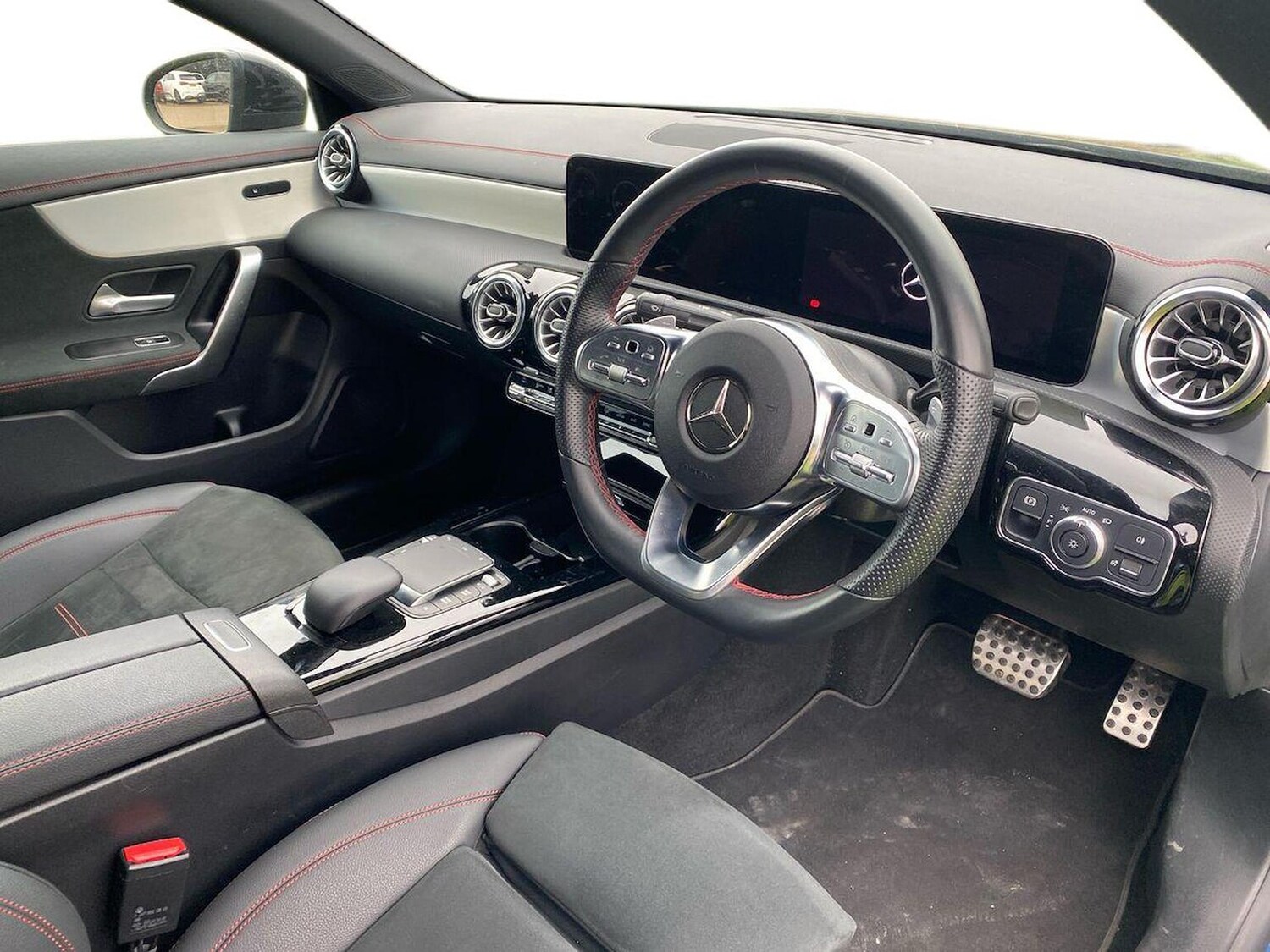 Used Mercedes-Benz CLA 2023 for sale - 76402398: Photo 15