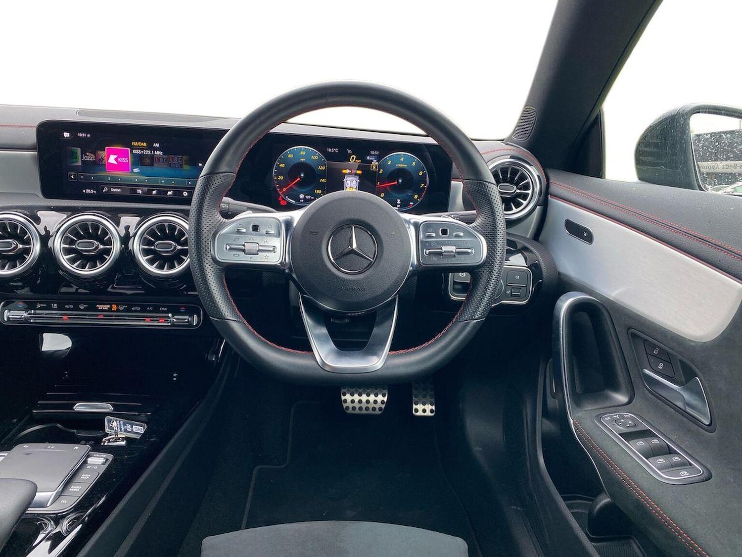 Used Mercedes-Benz CLA 2023 for sale - 76402398: Photo 9