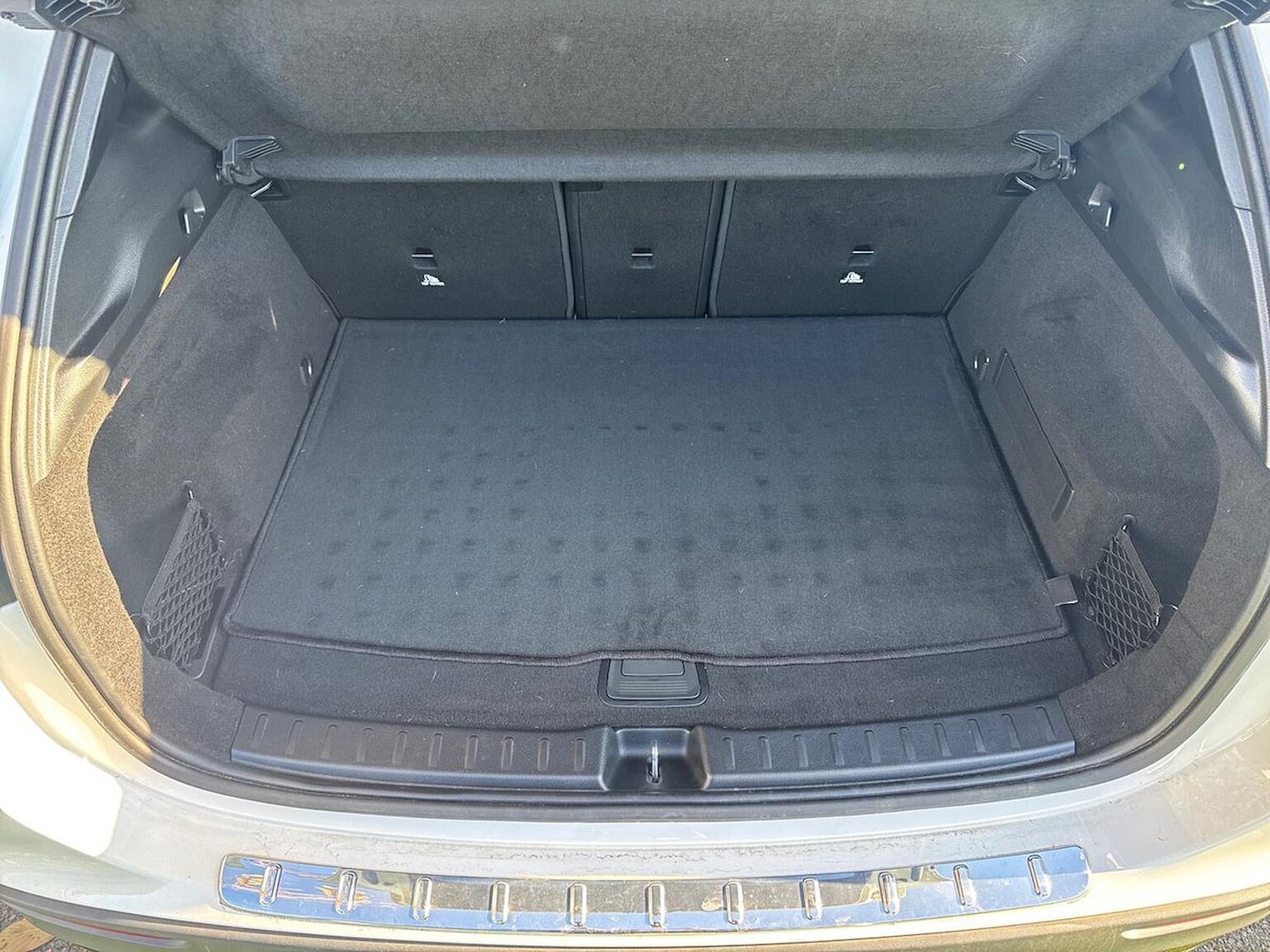 Used Mercedes-Benz GLA 2023 for sale - 76637666: Photo 17