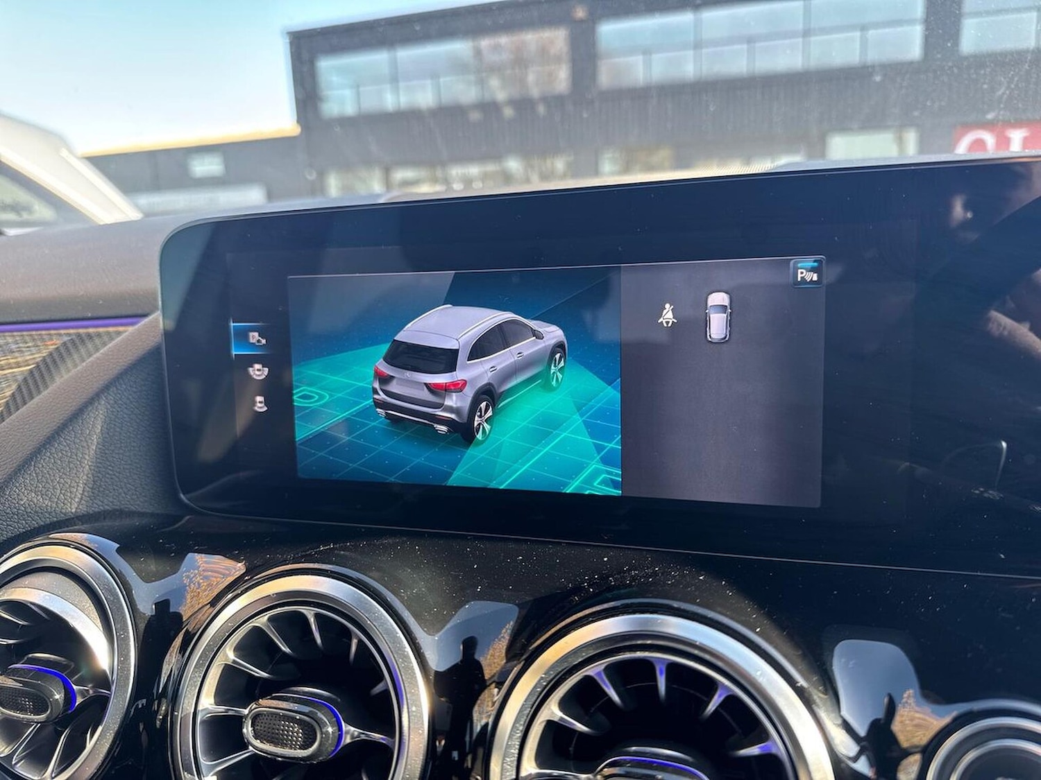 Used Mercedes-Benz GLA 2023 for sale - 76637666: Photo 23