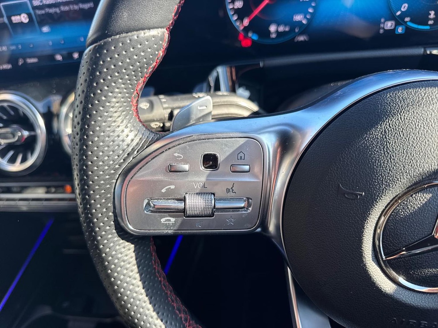 Used Mercedes-Benz GLA 2023 for sale - 76637666: Photo 26