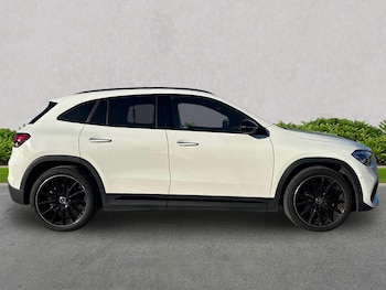 Used Mercedes-Benz GLA 2023 for sale - 76637666: Photo