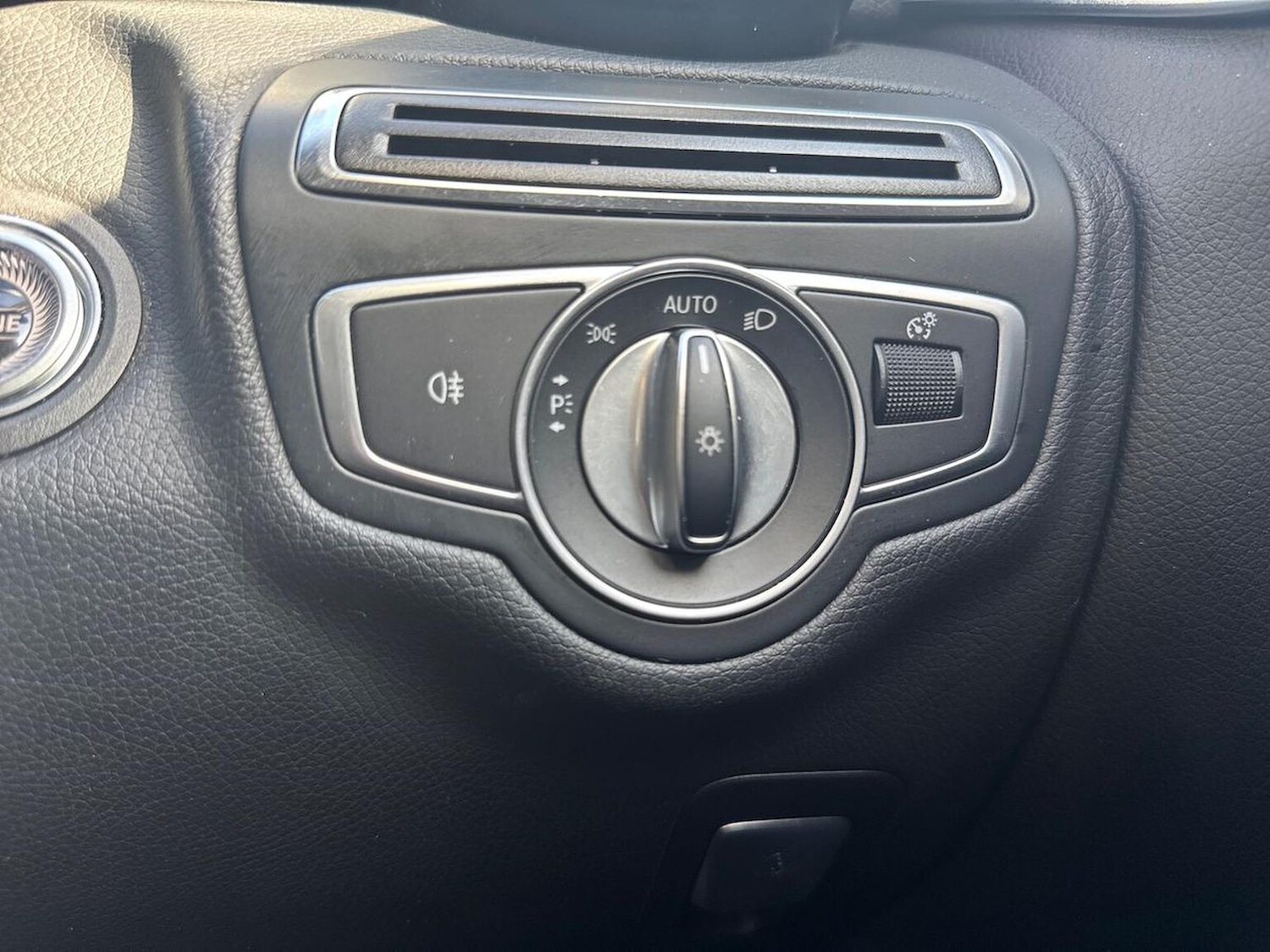 Used Mercedes-Benz C Class 2019 for sale - 77034641: Photo 22