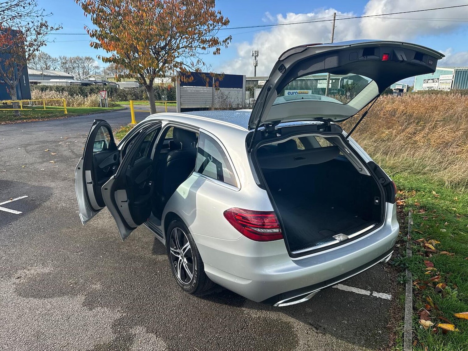 Used Mercedes-Benz C Class 2019 for sale - 77034641: Photo 40
