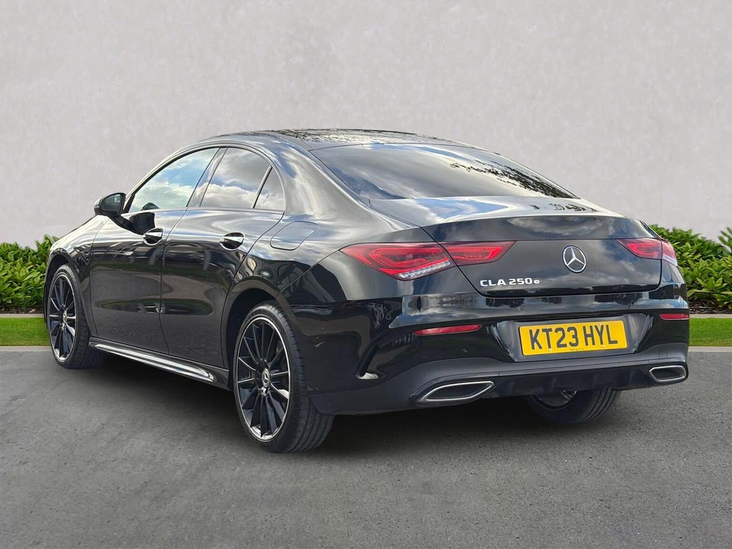 Used Mercedes-Benz CLA 2023 for sale - 76369170: Photo 2