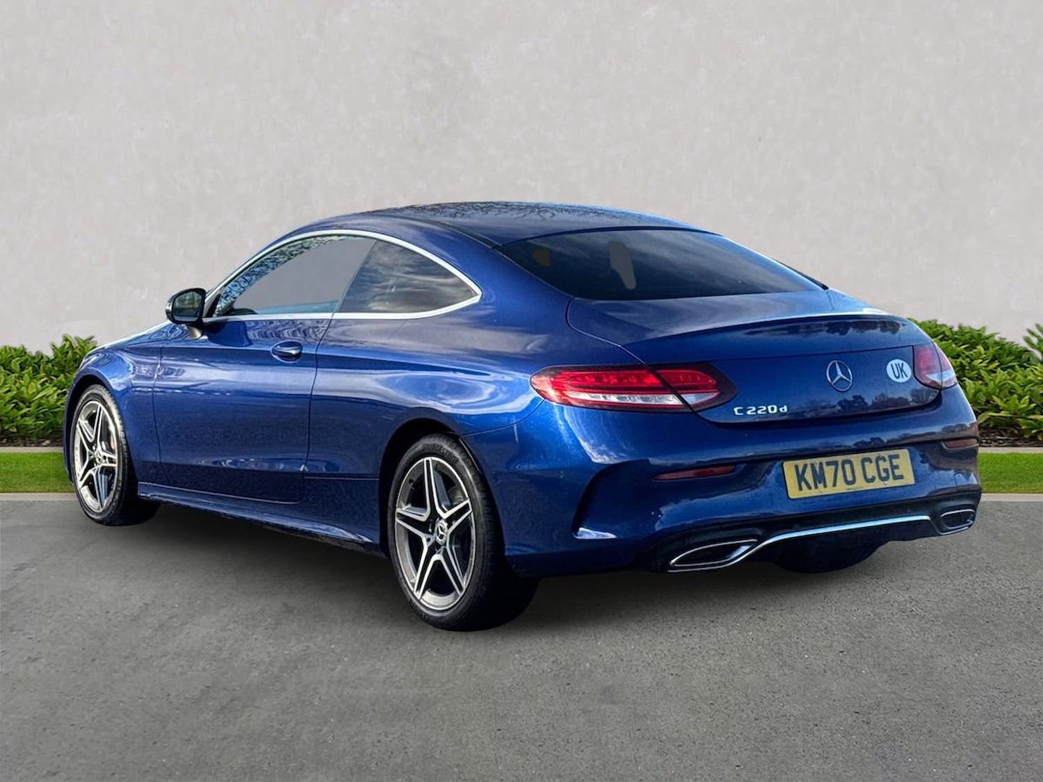 Used Mercedes-Benz C Class 2020 for sale - 77023473: Photo 2