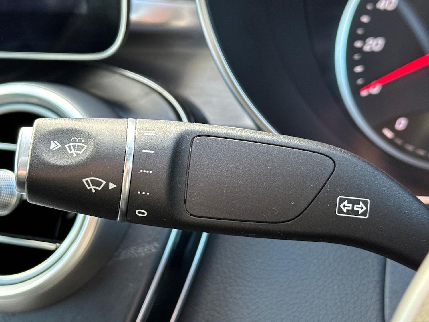 Used Mercedes-Benz C Class 2020 for sale - 77023473: Photo 28