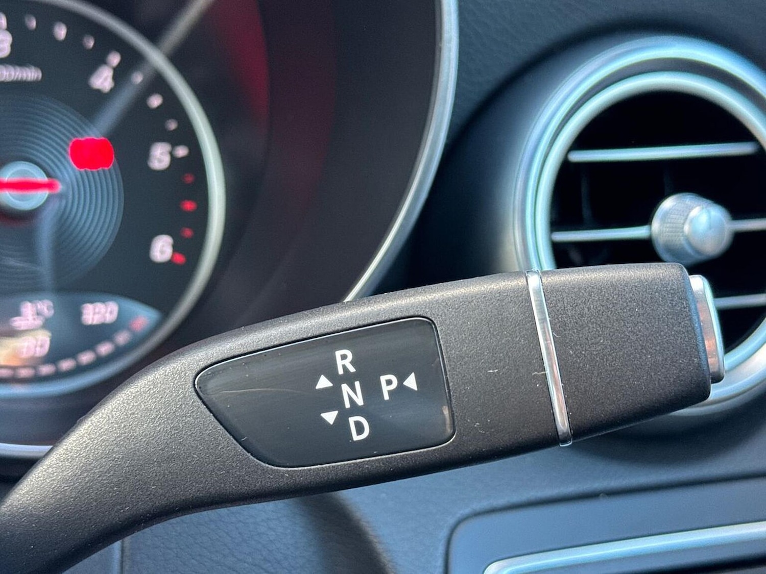 Used Mercedes-Benz C Class 2020 for sale - 77023473: Photo 29