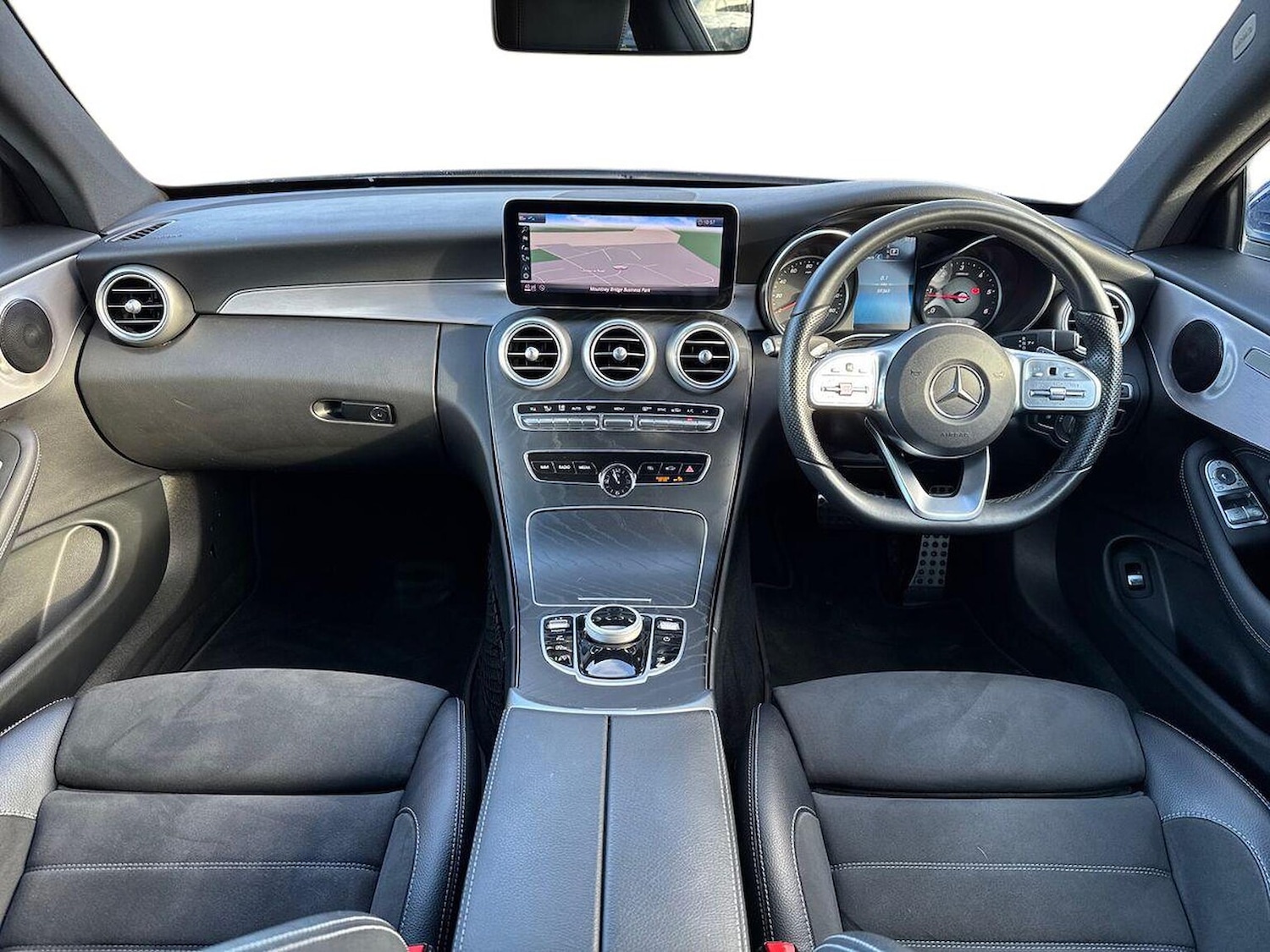 Used Mercedes-Benz C Class 2020 for sale - 77023473: Photo 8