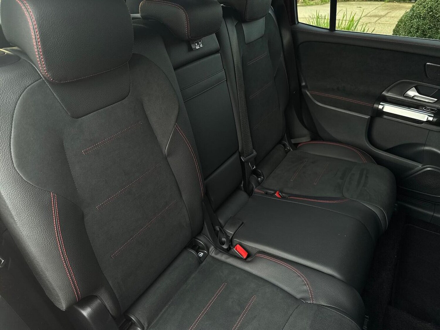 Used Mercedes-Benz GLB 2024 for sale - 76365081: Photo 16