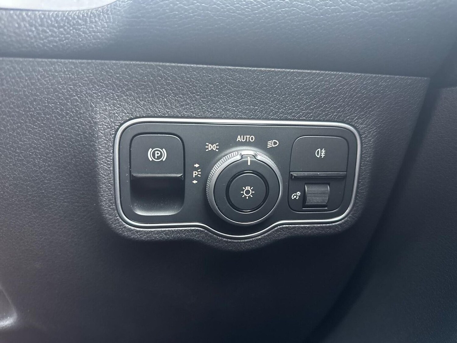 Used Mercedes-Benz GLB 2024 for sale - 76365081: Photo 22